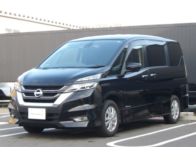 セレナ 2.0 ハイウェイスター Vセレクション 4WD 