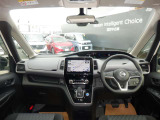 セレナ 1.2 e-POWER ハイウェイスター V 