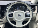 XC60  D4 AWD インスクリプション 4WD 本革シート