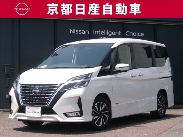 セレナ 2.0 ハイウェイスター V 