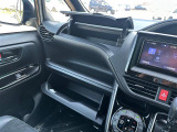 ヴォクシー 2.0 ZS 煌III 修復歴無し