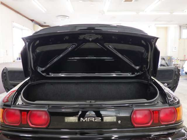 トヨタ MR2 2.0 GT-S Tバールーフ の中古車詳細 (32,000km, ブラック