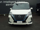 セレナ 1.2 e-POWER ハイウェイスター V 