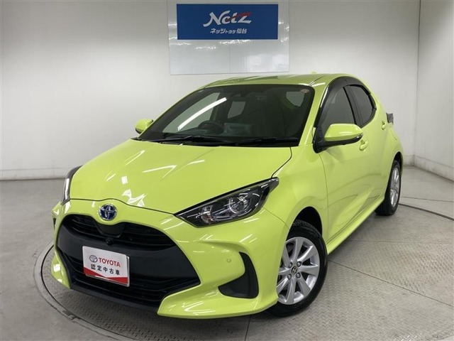 ヤリス1.5 ハイブリッド G E-Four 4WD