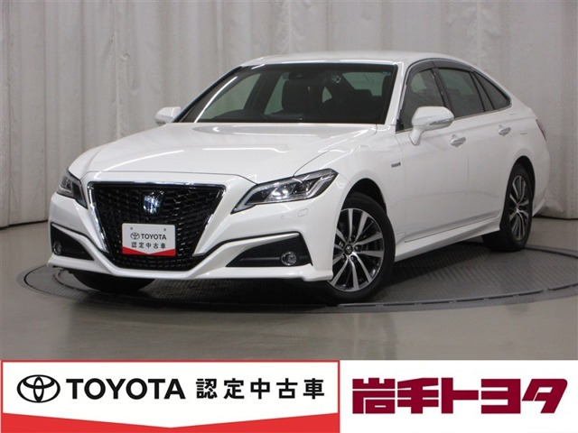 クラウン ハイブリッド 2.5 G Four 4WD 