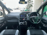 ヴォクシー 2.0 ZS 煌III 修復歴無し