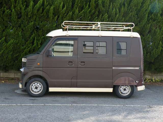スズキ エブリイ ジョイン ターボ ハイルーフ クラシックバン仕様 の