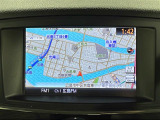 【純正8型ナビ】専用設計で車内の雰囲気にマッチ!ナビ利用時のマップ表示は見やすく、いつものドライブがグッと楽しくなります!