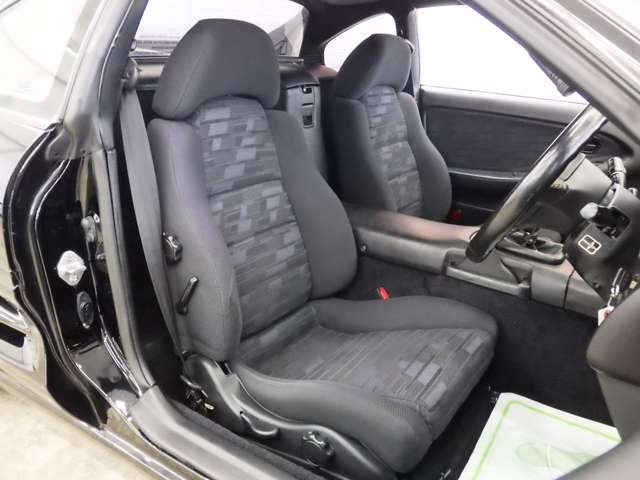 トヨタ MR2 2.0 GT-S Tバールーフ の中古車詳細 (32,000km, ブラック