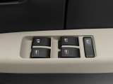 当社は購入後のアフターケアを大切にしております。納車後、1ヶ月無料点検、半年ごとにあんしん点検、12ヶ月法定点検の誘致をします。また車検までの点検をセットにした『ワンダフルパスポート』を販売中です。