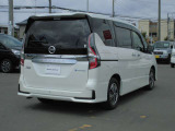 セレナ 1.2 e-POWER ハイウェイスター V 