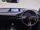 ■見通しのよいすっきりとした視界で、誰でも運転しやすいです。運転のしやすさは疲れにくさにも繋がりますよ♪