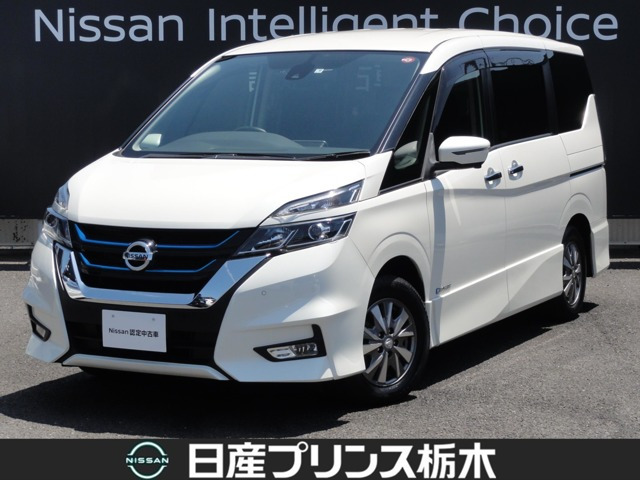 セレナ 1.2 e-POWER ハイウェイスター V 