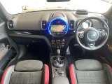 ミニクロスオーバー ジョン・クーパー・ワークス 4WD 