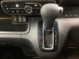 ディーラー整備士による納車前整備とアフターサービスは当店でお求めいただくのメリットのひとつです。