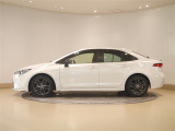 カローラ 1.8 ハイブリッド W×B E-Four 4WD 