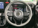 【純正革巻きステアリング】上質な革を使用することで、手にしっかり馴染みとても運転しやすいハンドルです♪