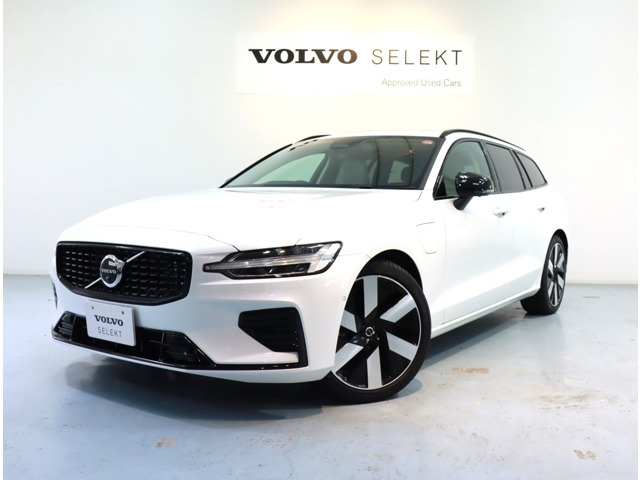 V60 リチャージ PHEV T6 AWD アルティメット 4WD 
