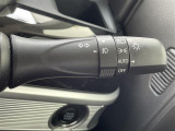 【 オートライト 】オートライトなのでライトの点け忘れを気にすることなく運転が出来ます。