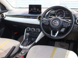 MAZDA2 1.5 15S サンリットシトラス 