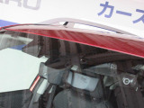 新世代アイサイト 広角ステレオカメラにより、自転車・対向車・横断者の検知力をアップ。事故の多い交差点付近でもプリクラシュブレーキの行動範囲を増やし、安全を担保。