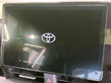 【10.5インチ ディスプレイオーディオ】大画面のディスプレイはAppleCarPlayやAndroidAutoが利用可能。大きな画面でスマホナビアプリ等が利用いただけます♪