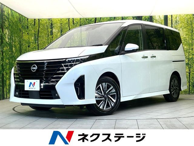 セレナ 1.4 e-POWER ハイウェイスター V 