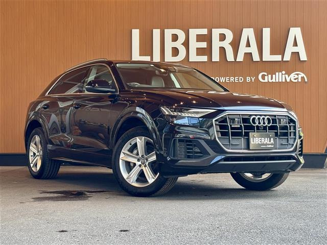 Q8 55 TFSI クワトロ デビューパッケージ ラグジュアリー 4WD 本革シート