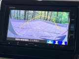 【バックカメラ】駐車時に後方がリアルタイム映像で確認できます。大型商業施設や立体駐車場での駐車時や、夜間のバック時に大活躍!運転スキルに関わらず、今や必須となった装備のひとつです!