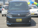 ヴォクシー 2.0 V 4WD 