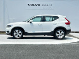 XC40 B4 AWD モメンタム 4WD 