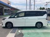 セレナ 2.0 ハイウェイスター V 