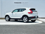 XC40 B4 AWD モメンタム 4WD 