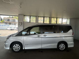セレナ 2.0 ハイウェイスター 4WD 