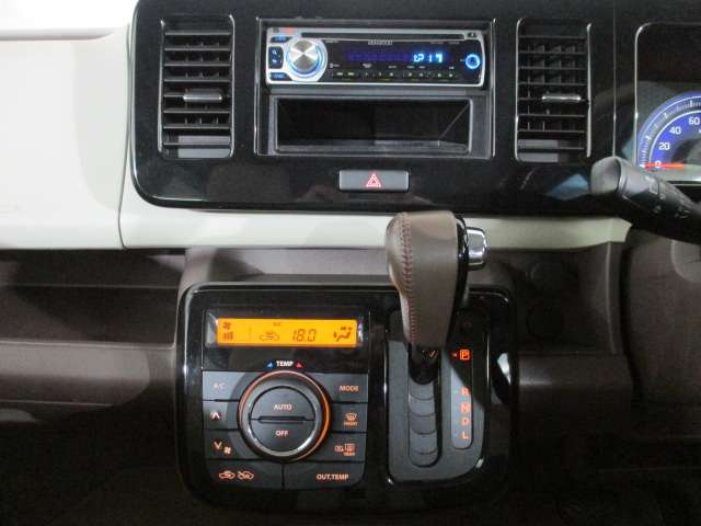 モコ！ モコ（日産）X FOUR（2013年10月）｜カタログから中古車を