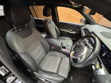 GLB GLB200d 4マチック AMGライン 4WD 4WD 本革シート