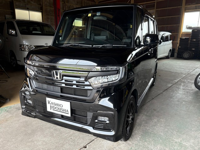 N-BOXカスタム L ターボ スタイルプラス ブラック 4WD 