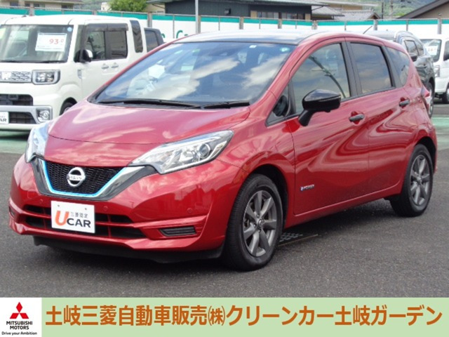 ノート 1.2 e-POWER X ブラックアロー 