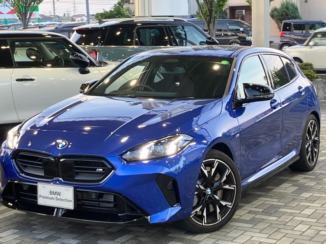 1シリーズ M135 xドライブ 4WD 