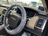 L494 RANGE ROVER SPORT サントリーニブラック 直列6気筒ディーゼルターボ マイルドハイブリッド ZF8AT エアーサスペンション 275/45R21 エクステンテッドレザーアップグレード 4ZONEエアコン シートクーラー