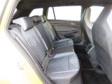 ISOFIX(イソフィックス)基準適合チャイルドシート固定装置!!安心楽々で対応チャイルドシートが取付できます。