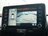 バックモニター(黄色いガイドラインのお陰で、駐車がしやすいです。真上から見下ろしたアングル付きです)