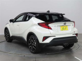 C-HR ハイブリッド 1.8 S GR スポーツ 