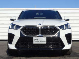 ご納車前には、BMWを熟知したメカニックによる100項目の点検・整備を行います。不具合箇所、交換時期に達している部品に関しましては、全て当社負担で交換してからのご納車となります。
