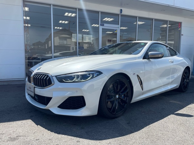 8シリーズ M850i xドライブ 4WD 