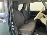 車を運転する際には運転席の存在は欠かせません。しっかりとチェックしたいポイントですね。