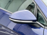 他車にウインカー点灯が見やすくなっており、事故の回避に繋がります。