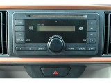 純正CDチューナを装備しています(CN-W61)。