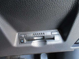 ETC車載器付きです。高速道路の料金所もスムーズに通過できます。