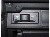 ETC車載機付きでECOでスムーズに高速道路に乗れます。